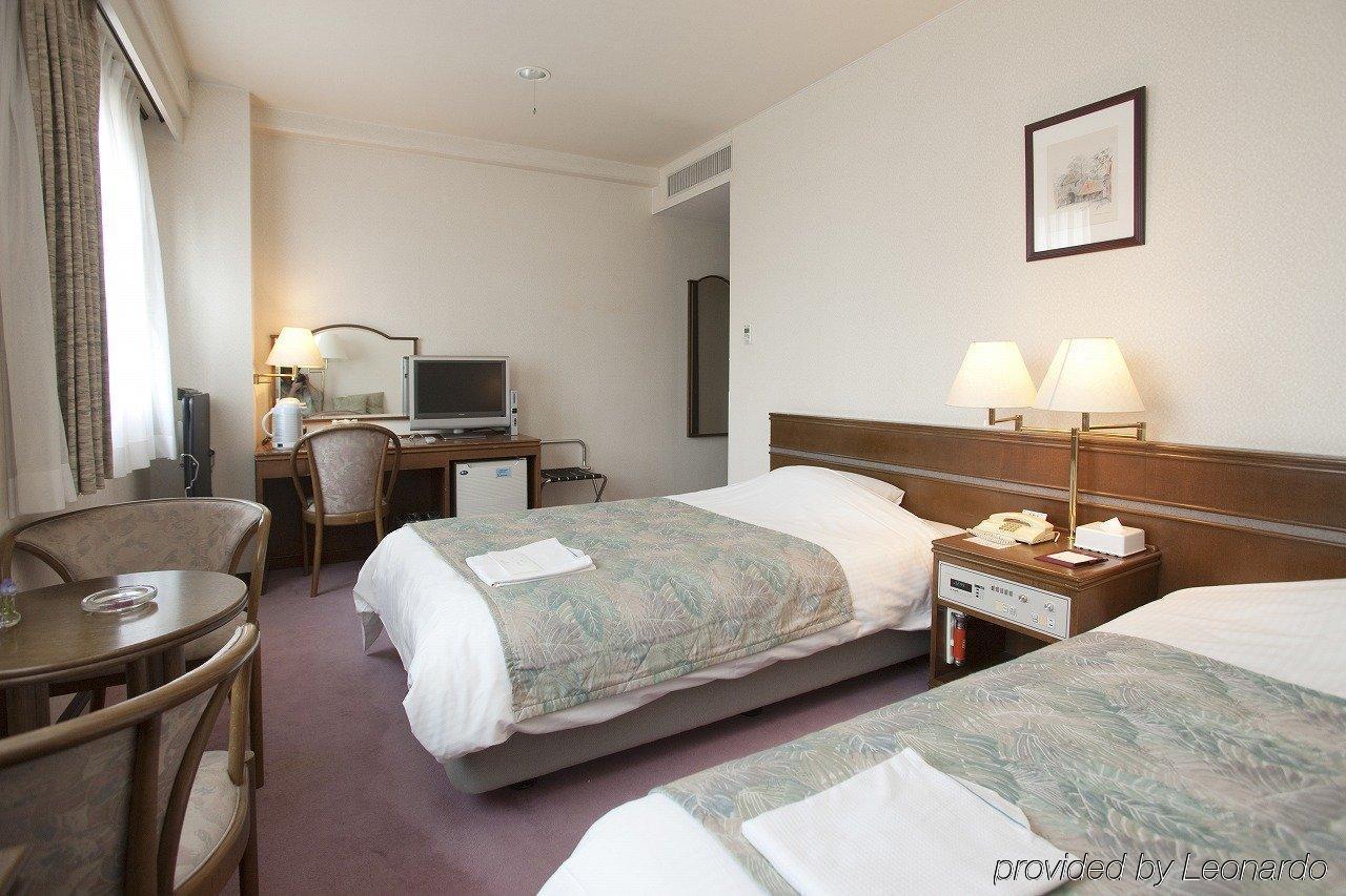 Shin Osaka Station Hotel Annex מראה חיצוני תמונה
